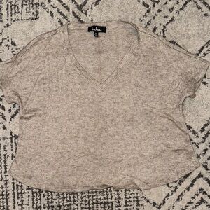Lulu's Beige V-Neck Short Sleeve Top